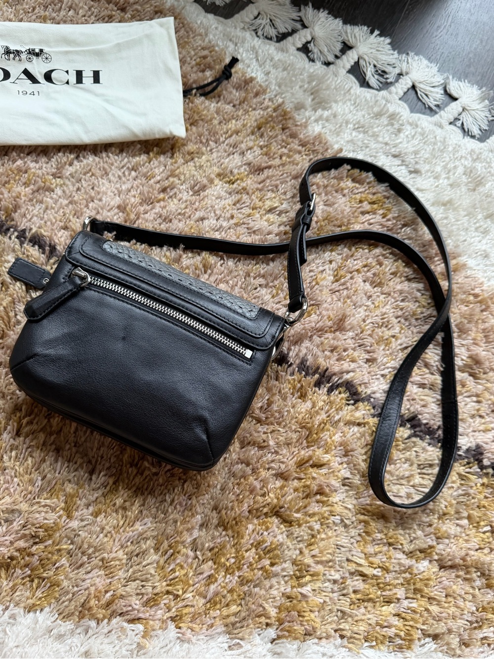 Coach Limited Edition Pinnacle Python Embossed Exotic Color-block Crossbody - Picture 3 of 6